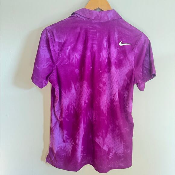 Nike Women's Victory Dri-FIT Print Short Sleeve Golf Polo-medium-purple-ombre - Picture 3 of 5